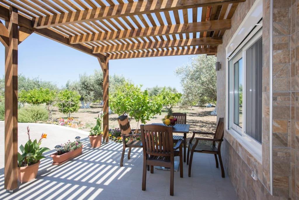 Serenity Studio Beach Home Afandou Exterior foto